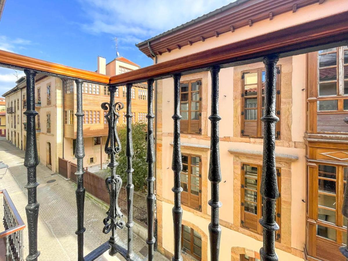 Отель San Isidoro Coliving Овьедо Экстерьер фото